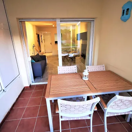 Arena Carpe Diem Appartement *